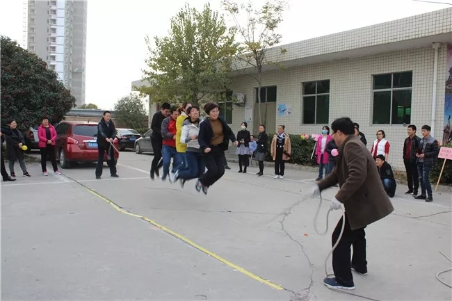 4.webp.jpg 4.webp.jpg